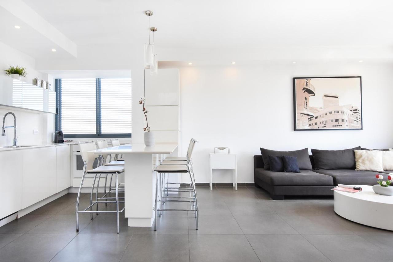 Spacious 2-Br In Shenkin Street By Holyguest Tel Aviv Esterno foto